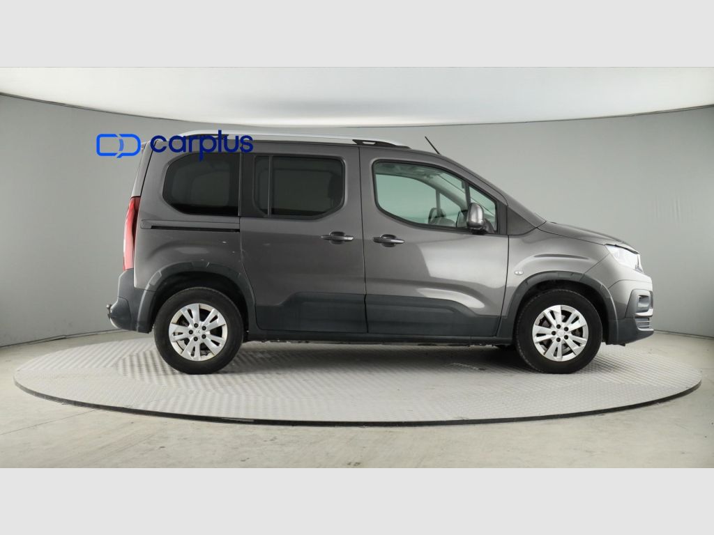 Peugeot Rifter - 8