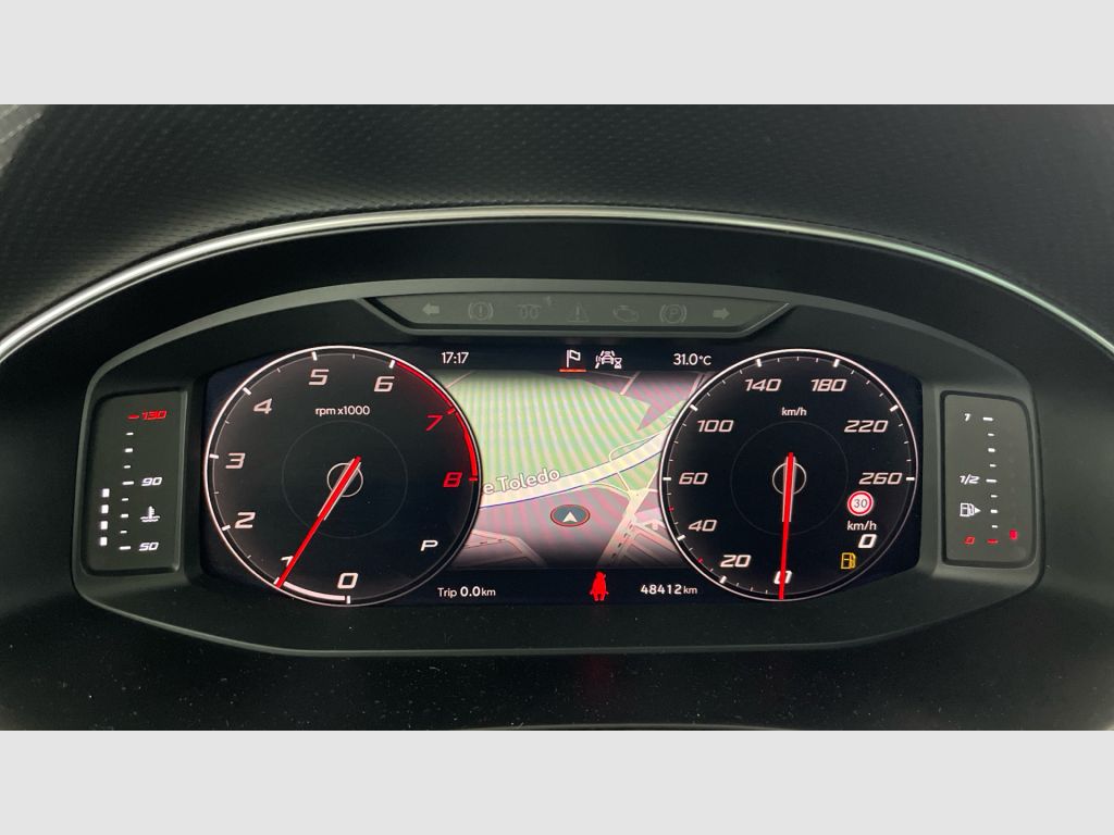 SEAT Arona - 10
