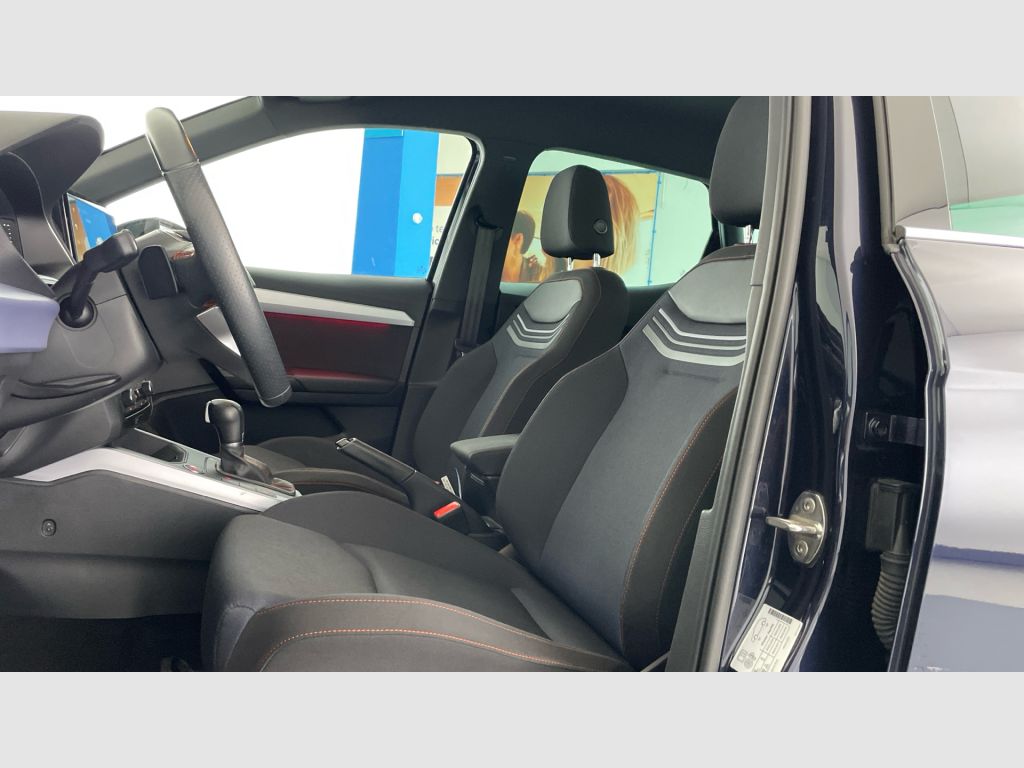 SEAT Arona - 12