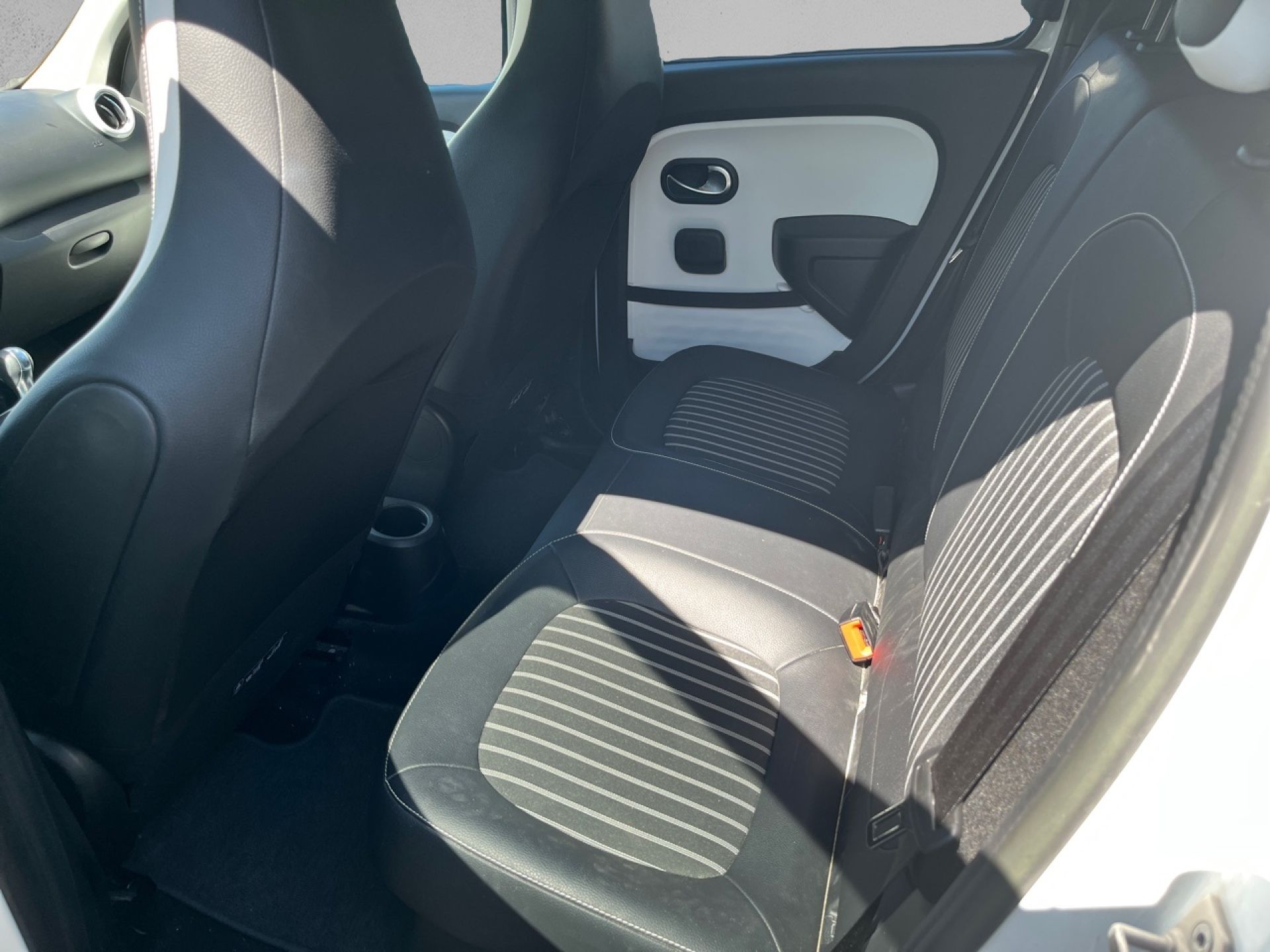 Renault Twingo E-Tech - 11