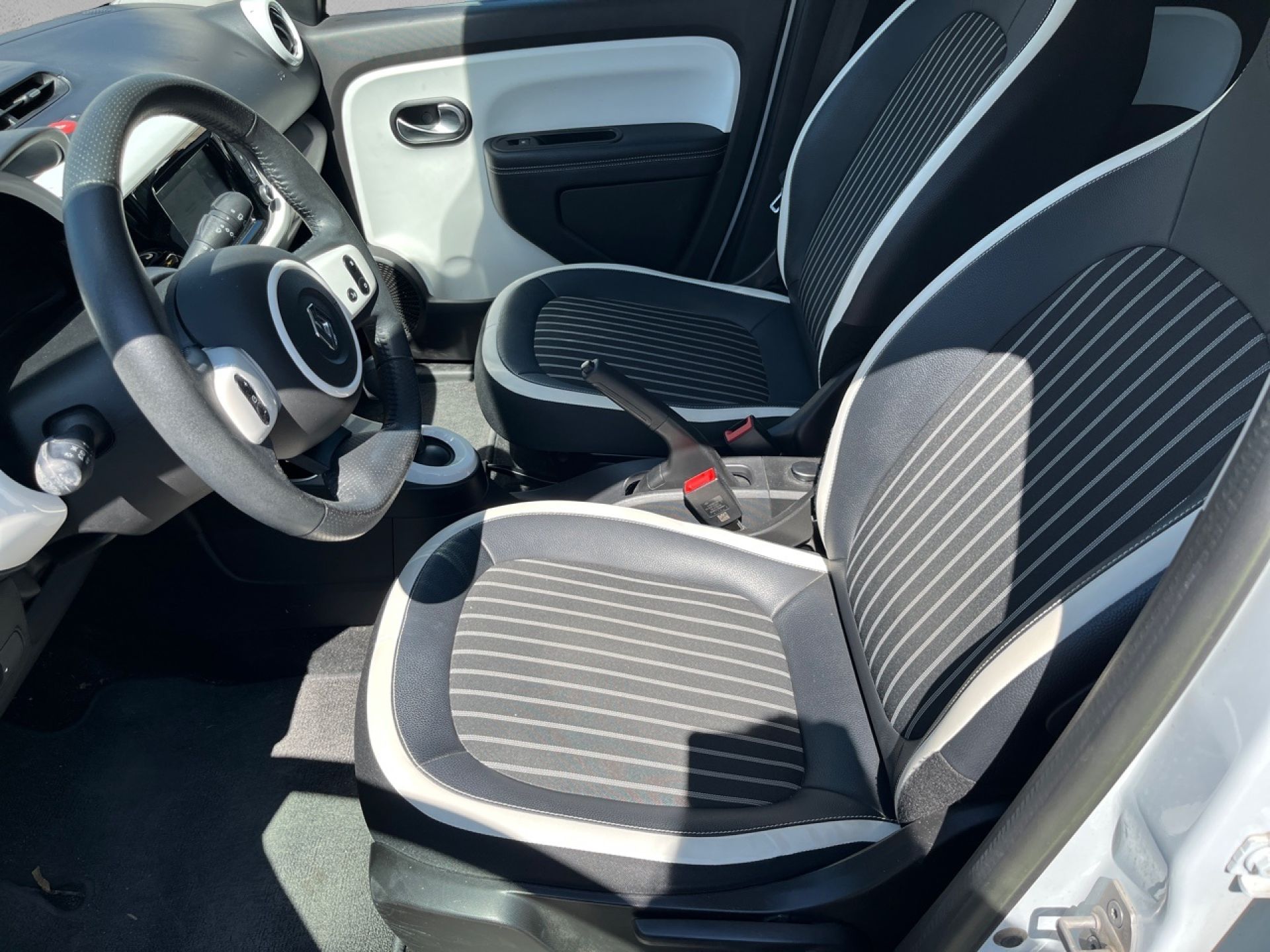 Renault Twingo E-Tech - 10