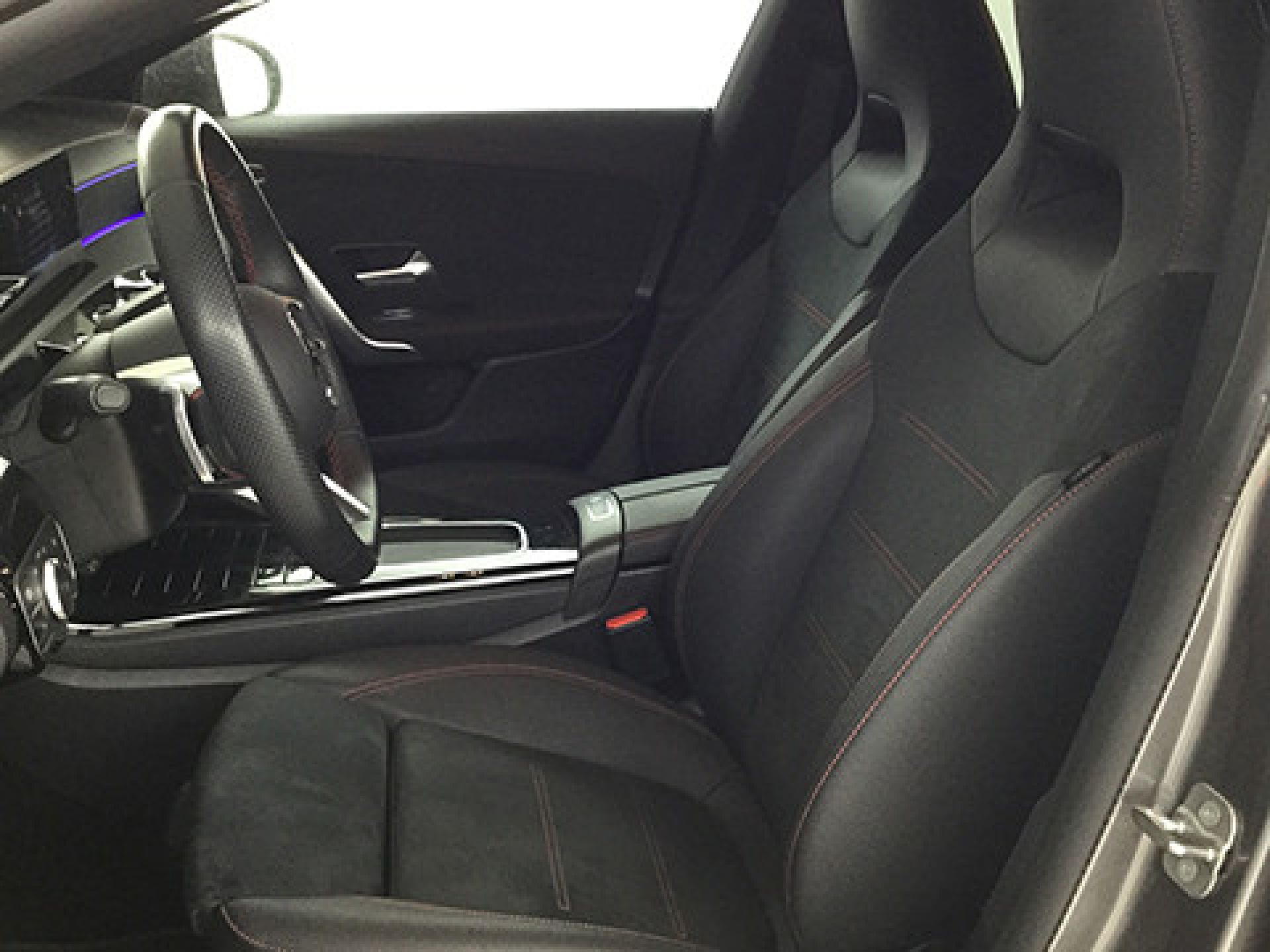Mercedes-Benz CLA - 8