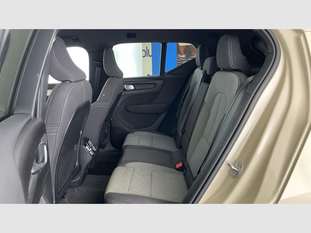 Volvo XC40 - 12