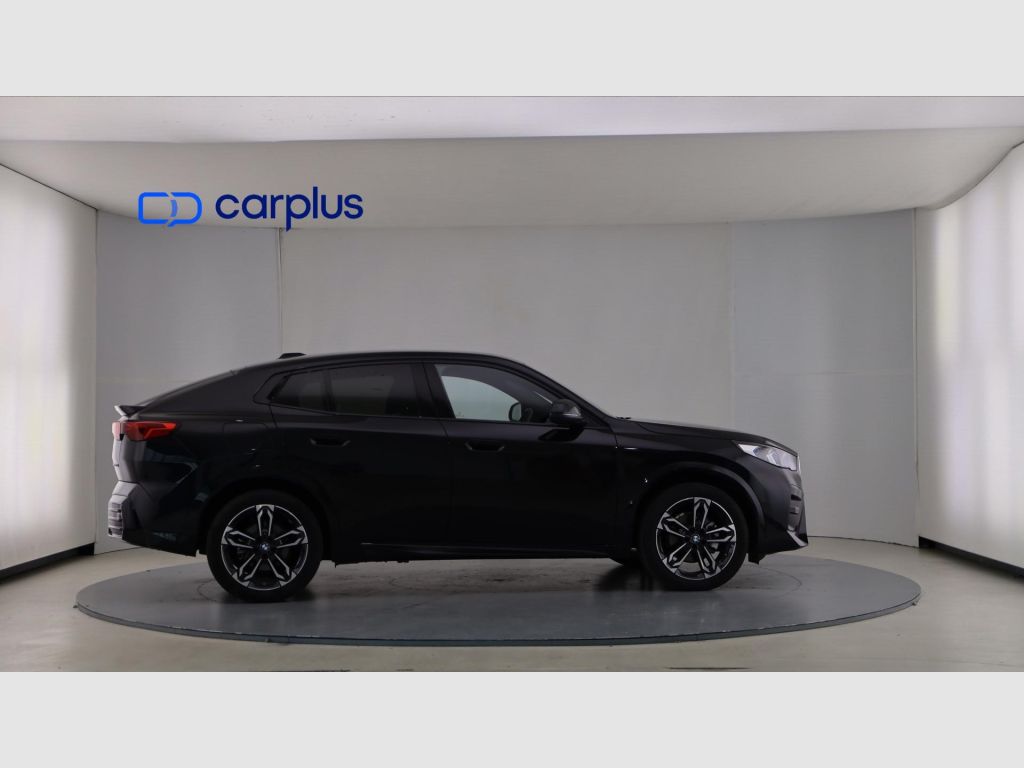 BMW X2 - 8
