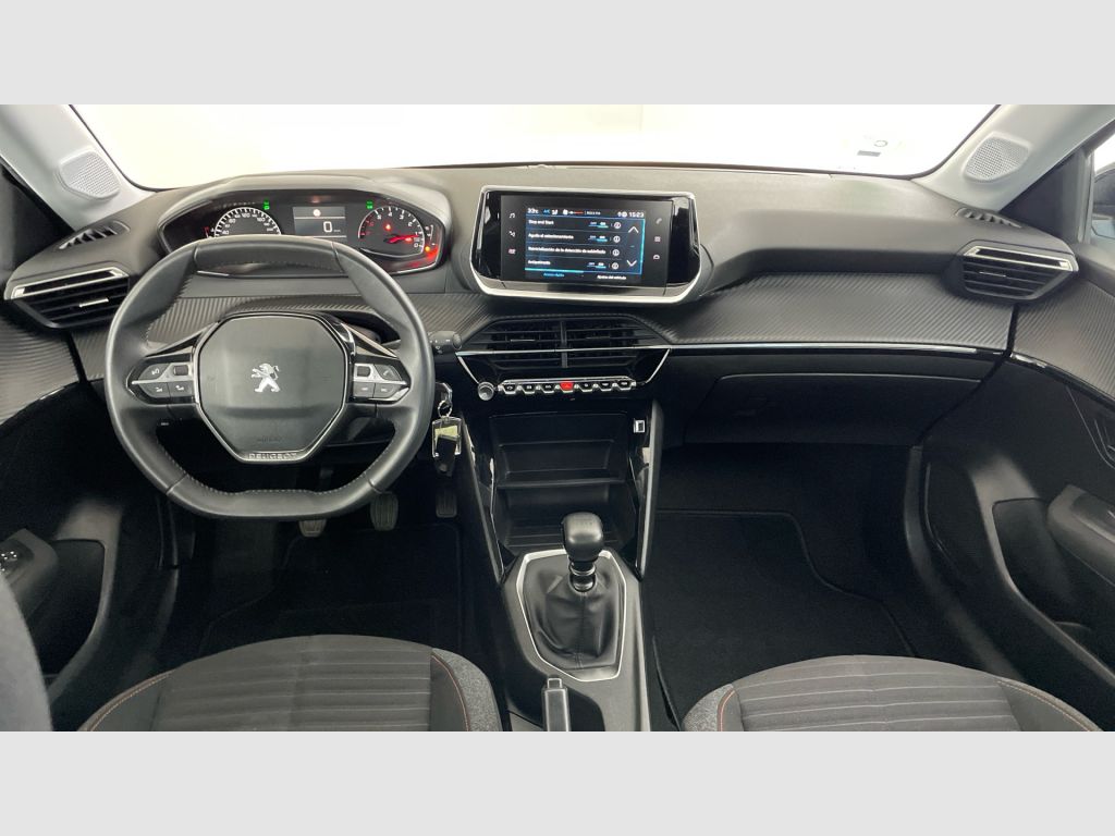 Peugeot 208 - 11