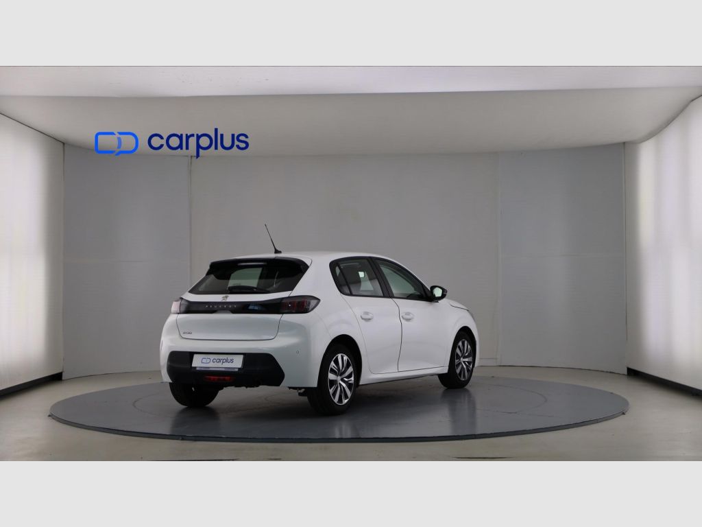 Peugeot 208 - 5