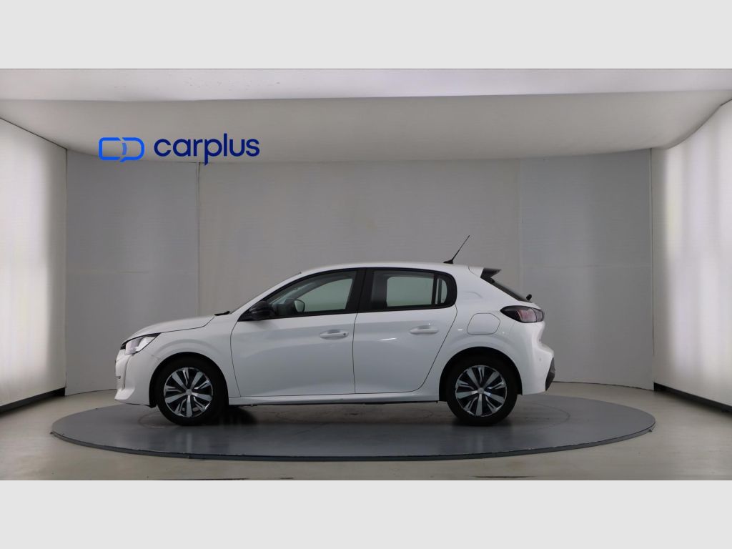 Peugeot 208 - 8