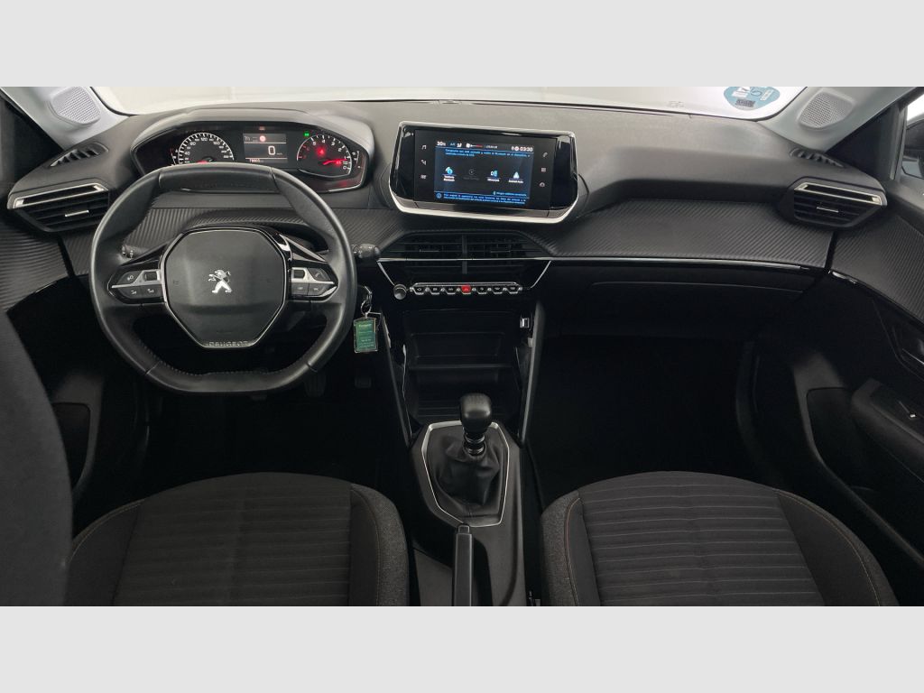 Peugeot 208 - 11