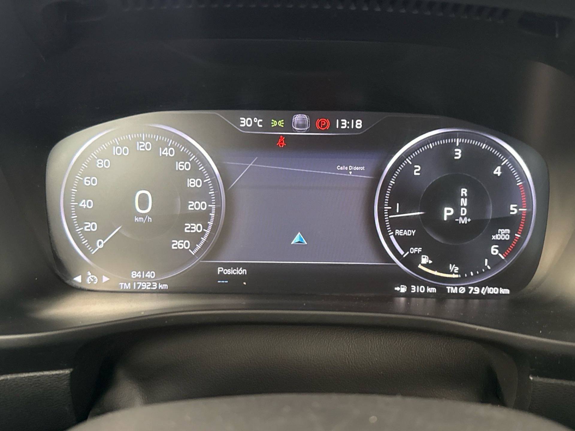 Volvo XC40 - 9