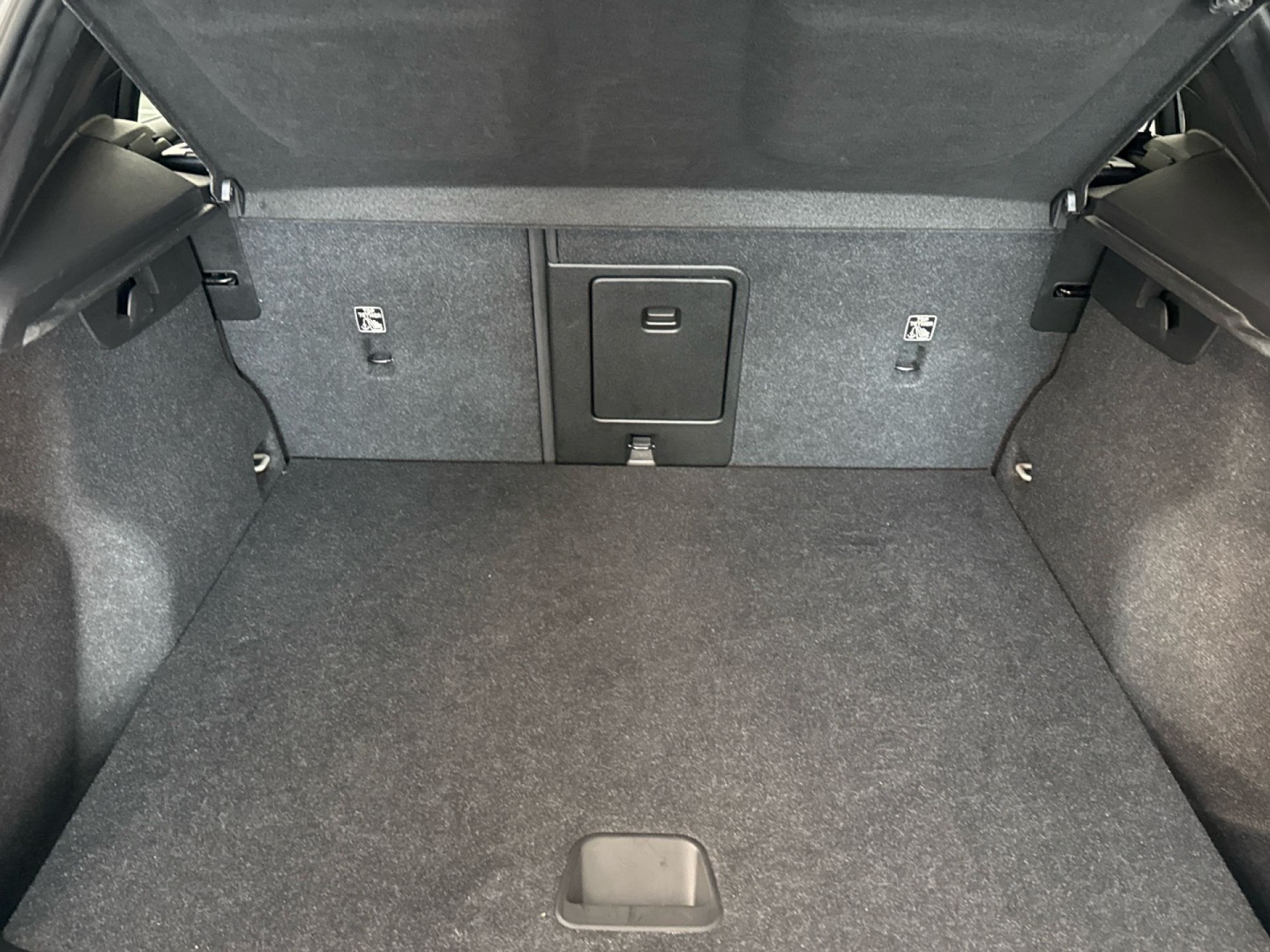 Volvo XC40 - 12