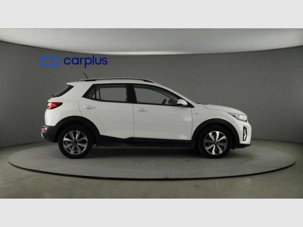 Kia Stonic - 8