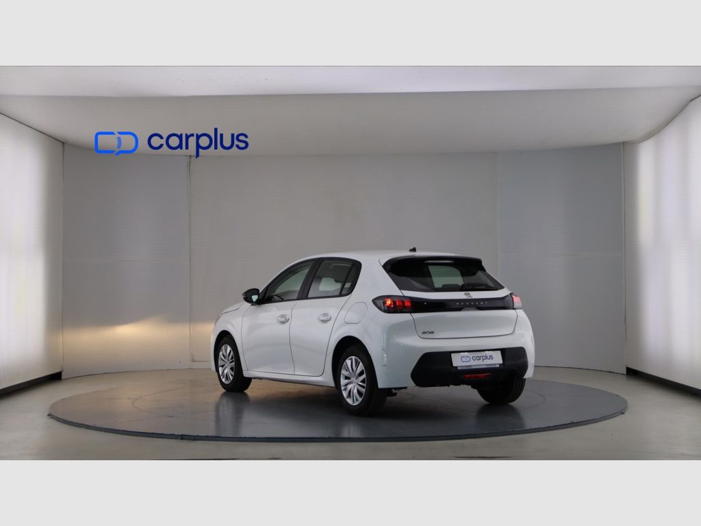 Peugeot 208 - 5