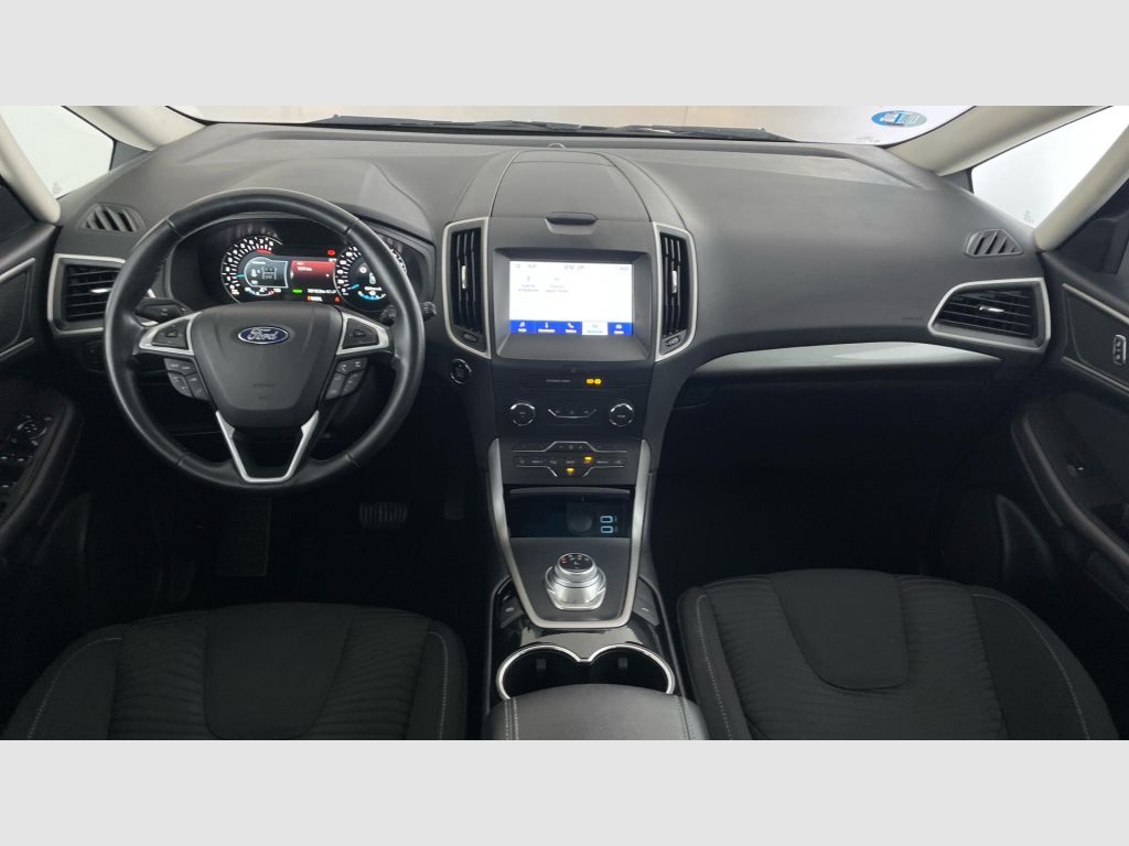 Ford S-Max - 11