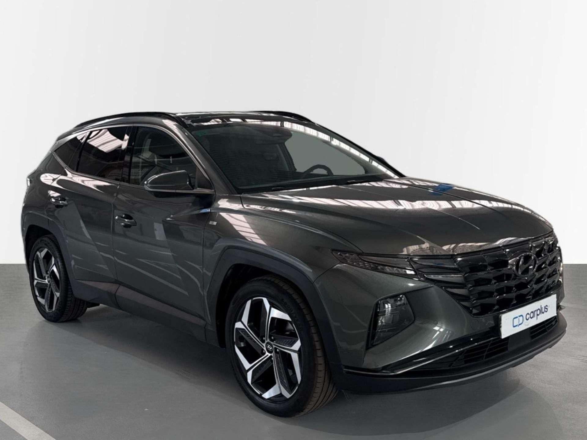 Hyundai Tucson - 2