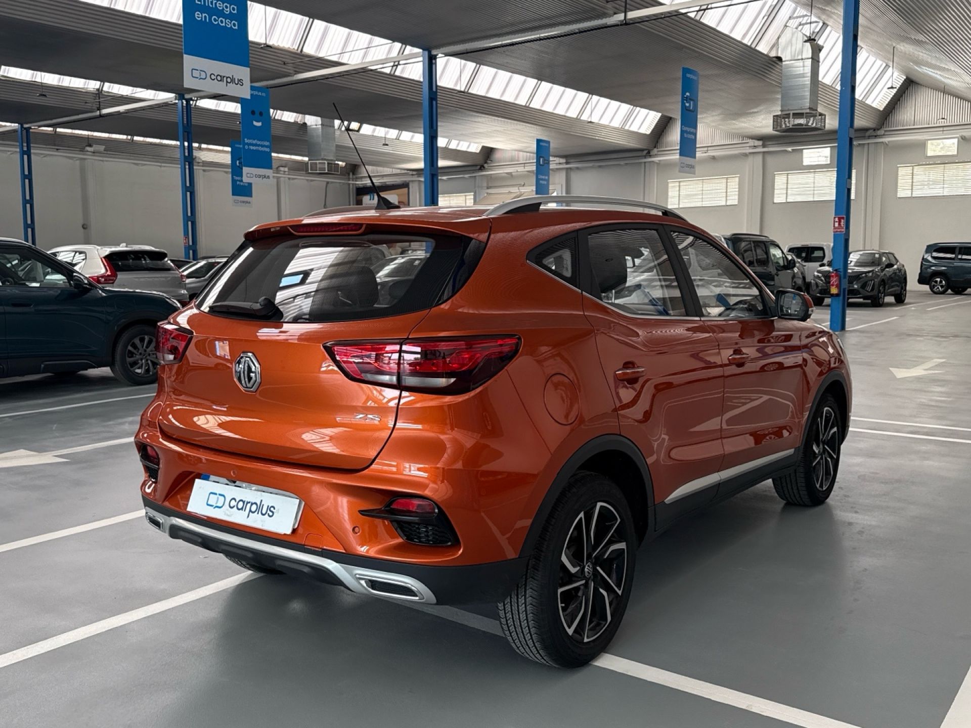 MG ZS - 7