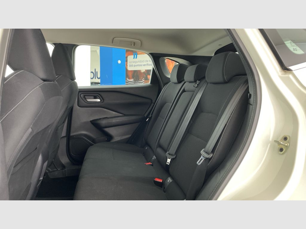Nissan Qashqai - 12
