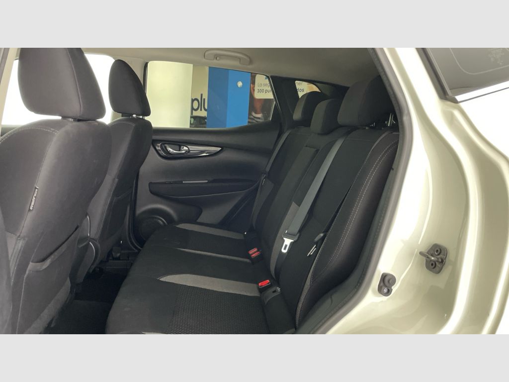 Nissan Qashqai - 12