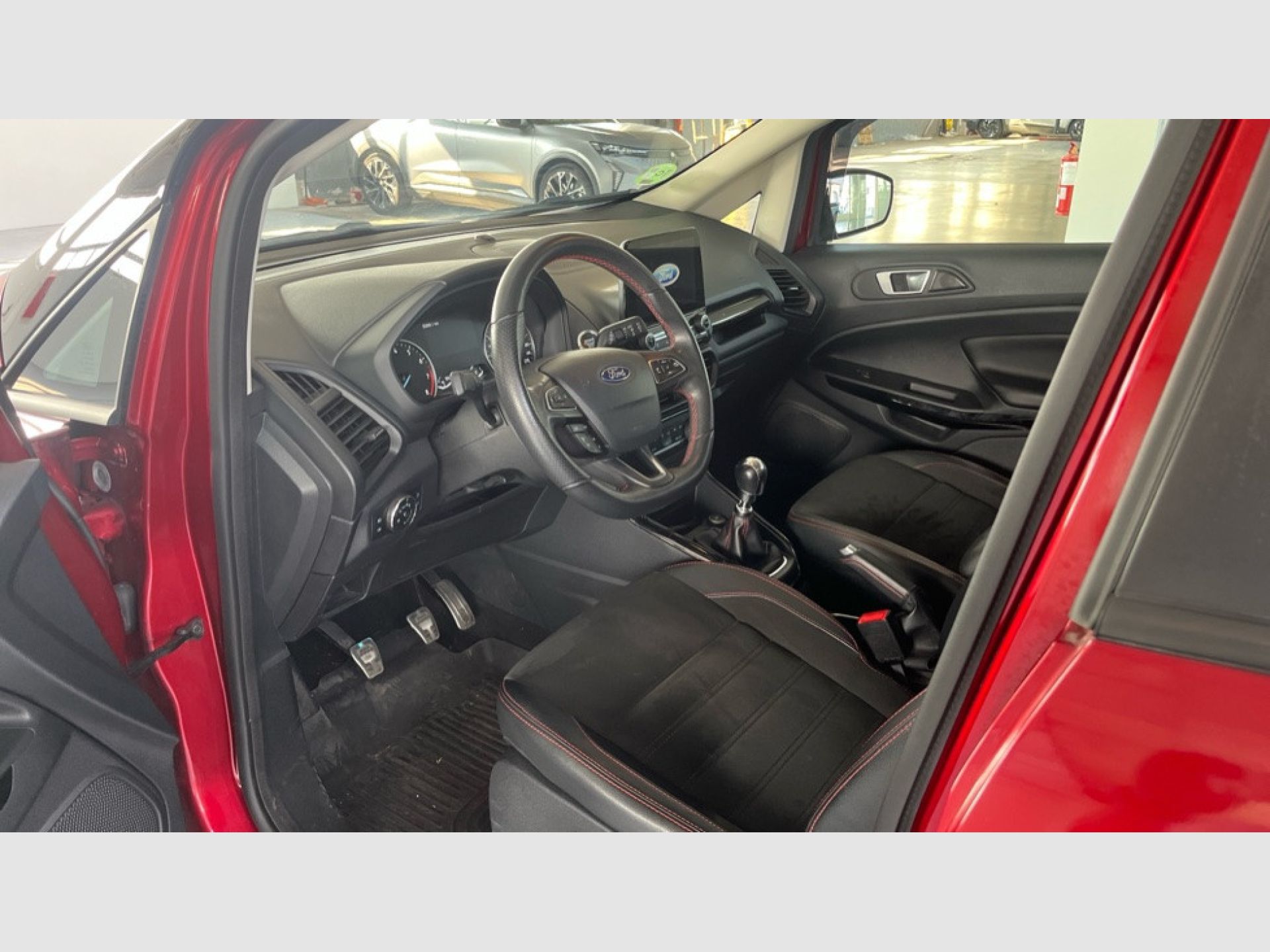 Ford EcoSport - 11