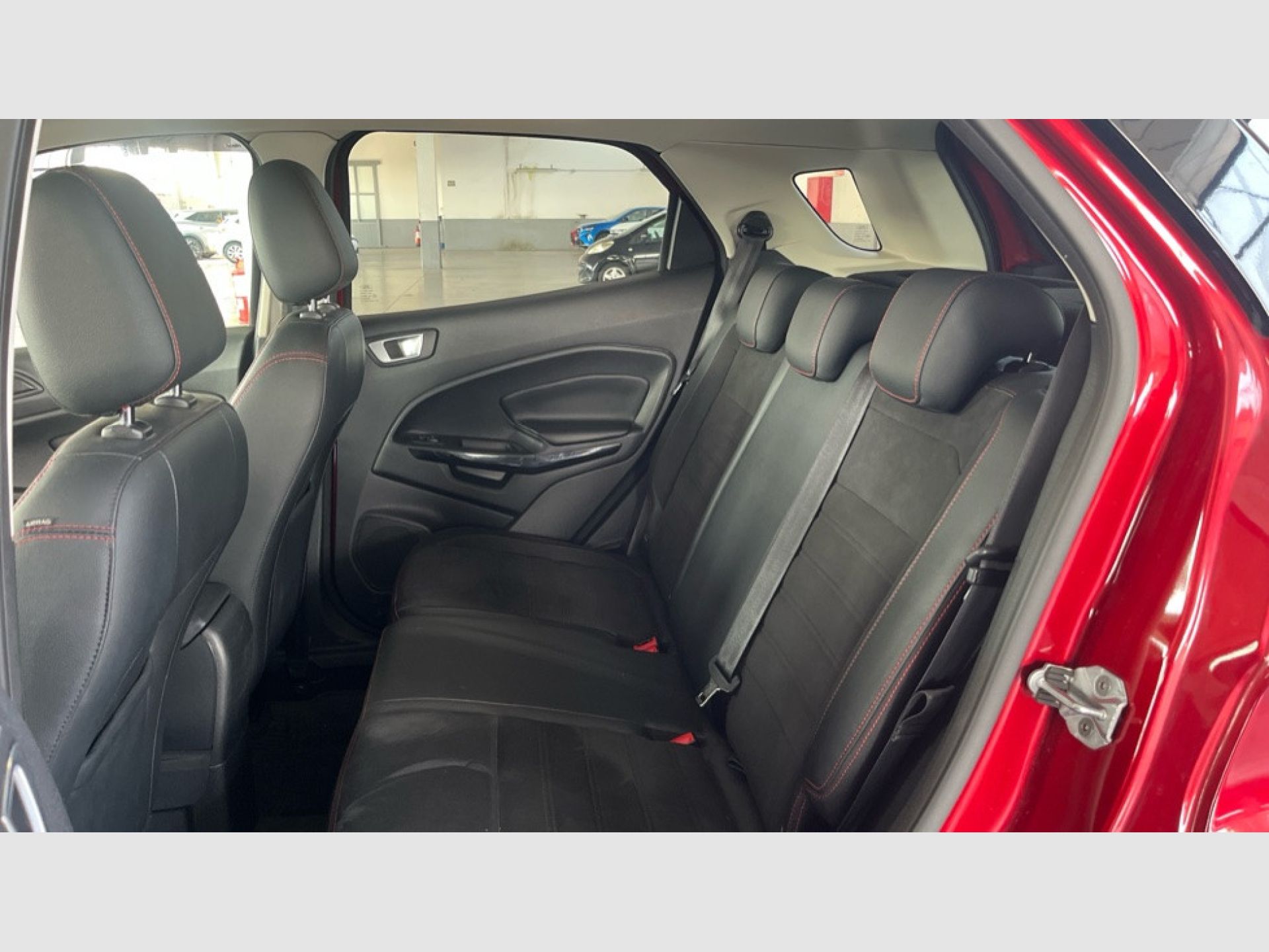 Ford EcoSport - 12
