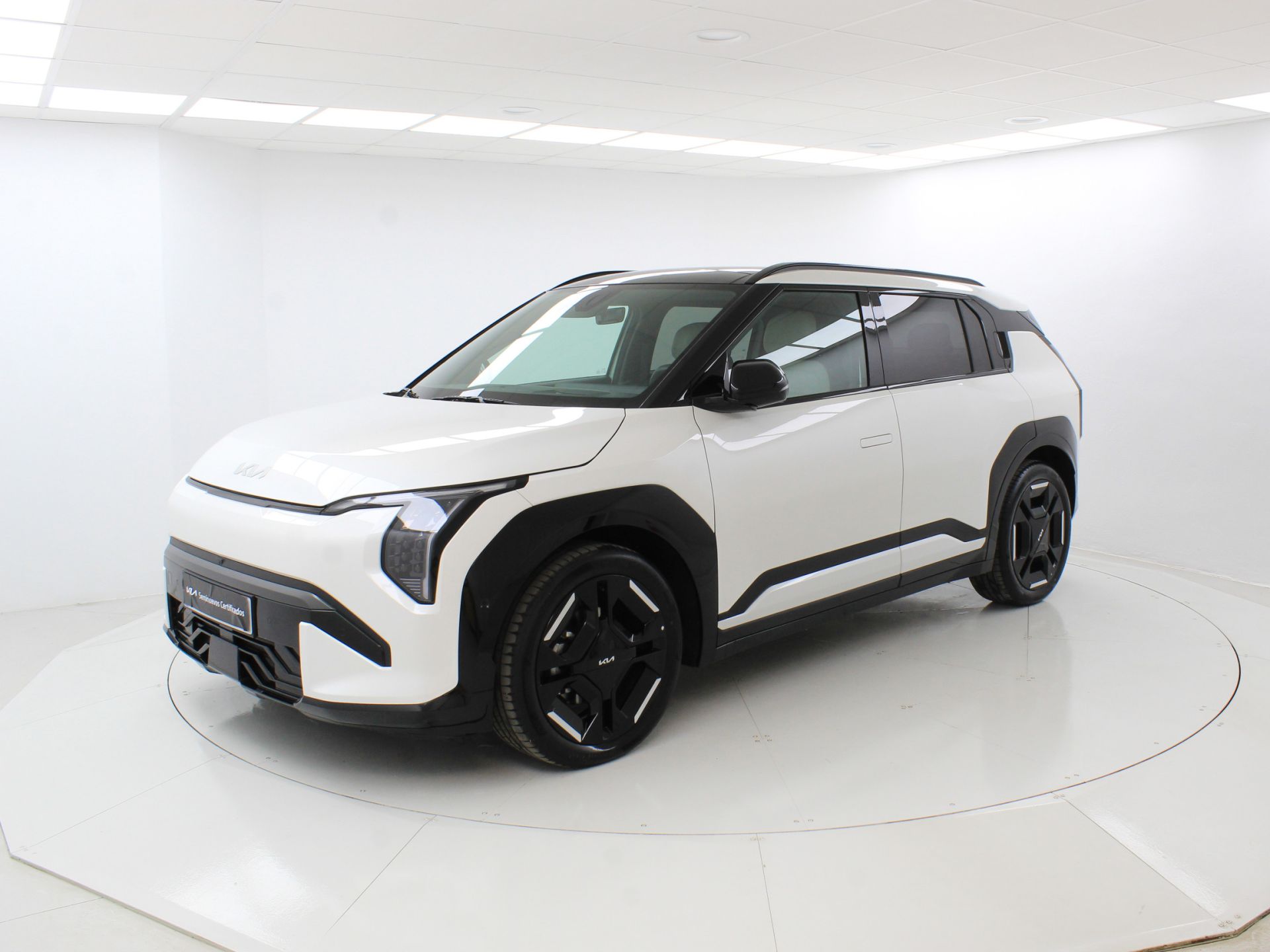 Kia EV3 - 3