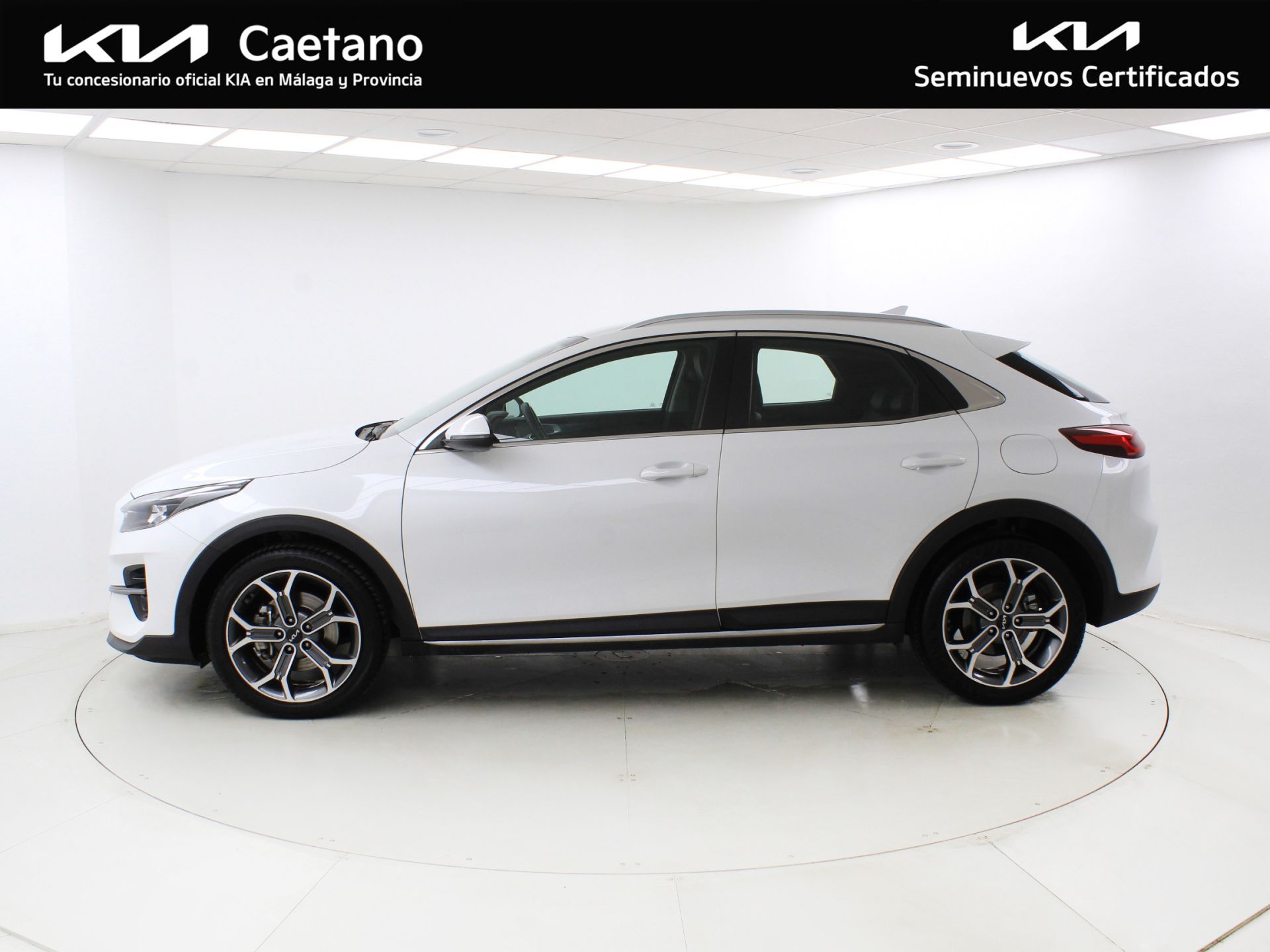 Kia XCeed - 4