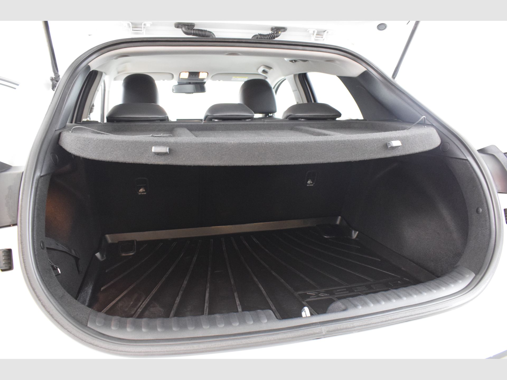 Kia XCeed - 9