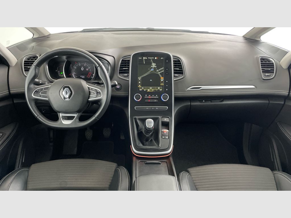 Renault Scenic - 11