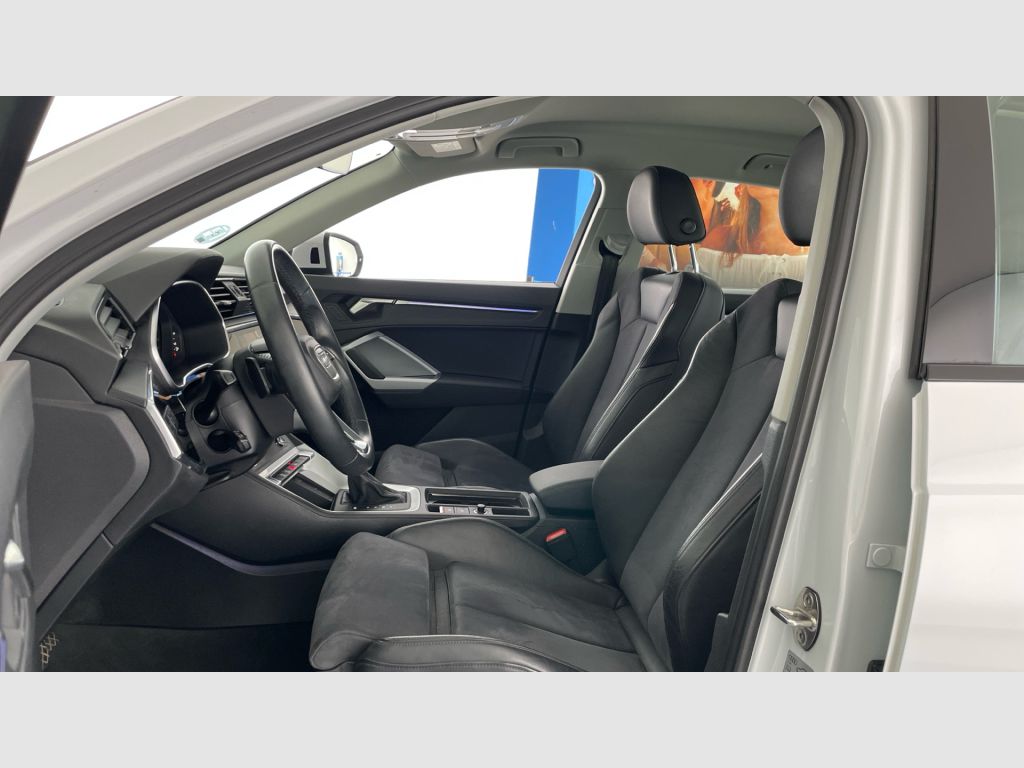 Audi Q3 - 12