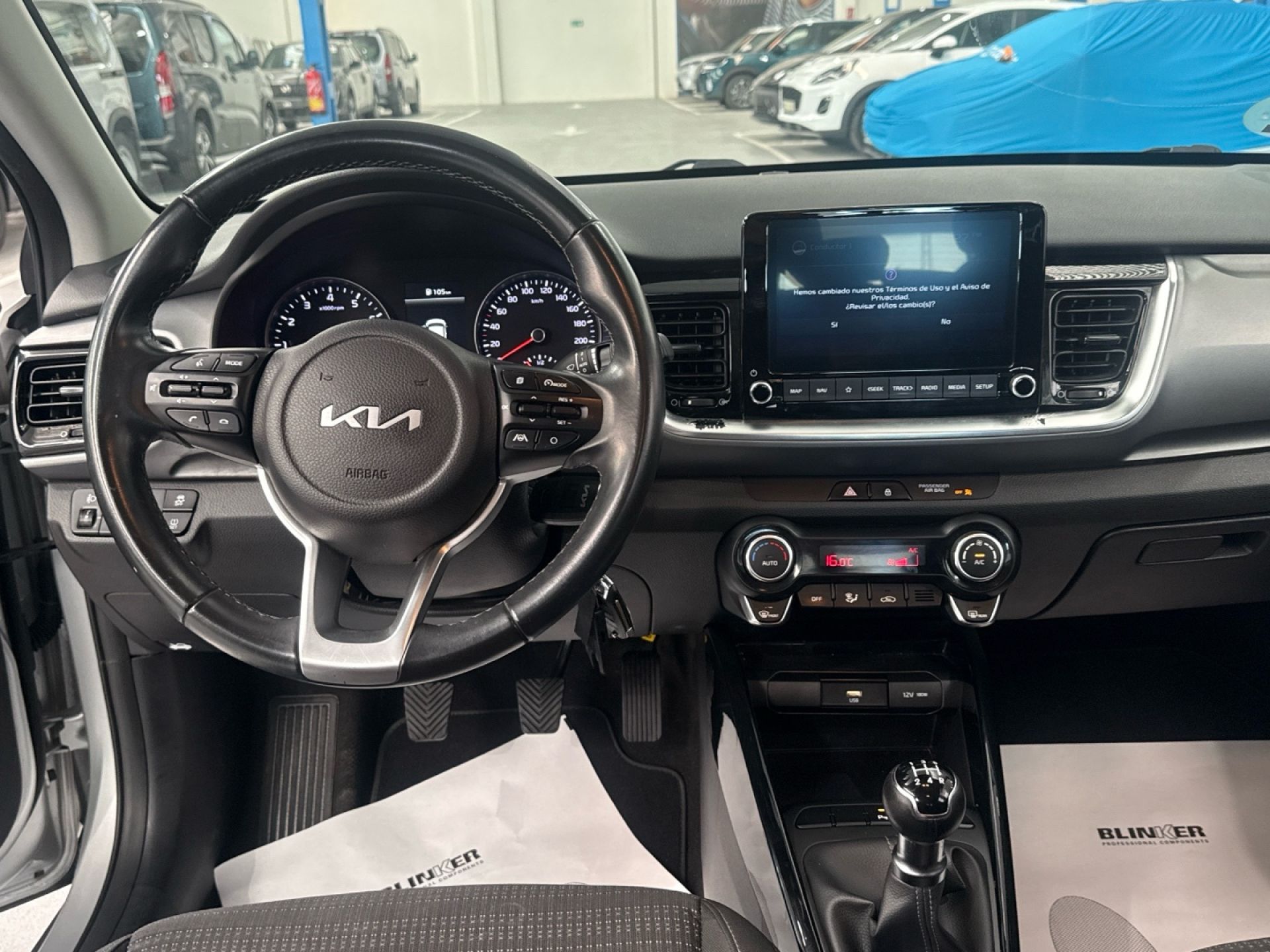 Kia Stonic - 10