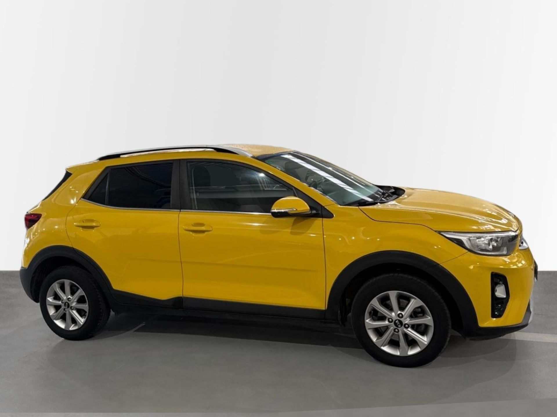 Kia Stonic - 8