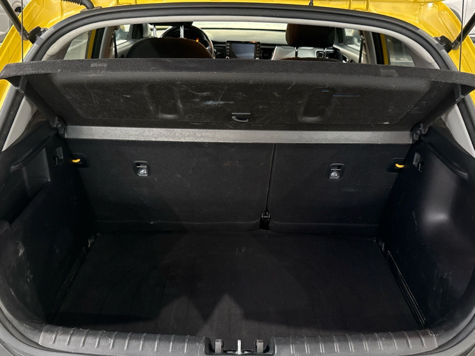 Kia Stonic - 12