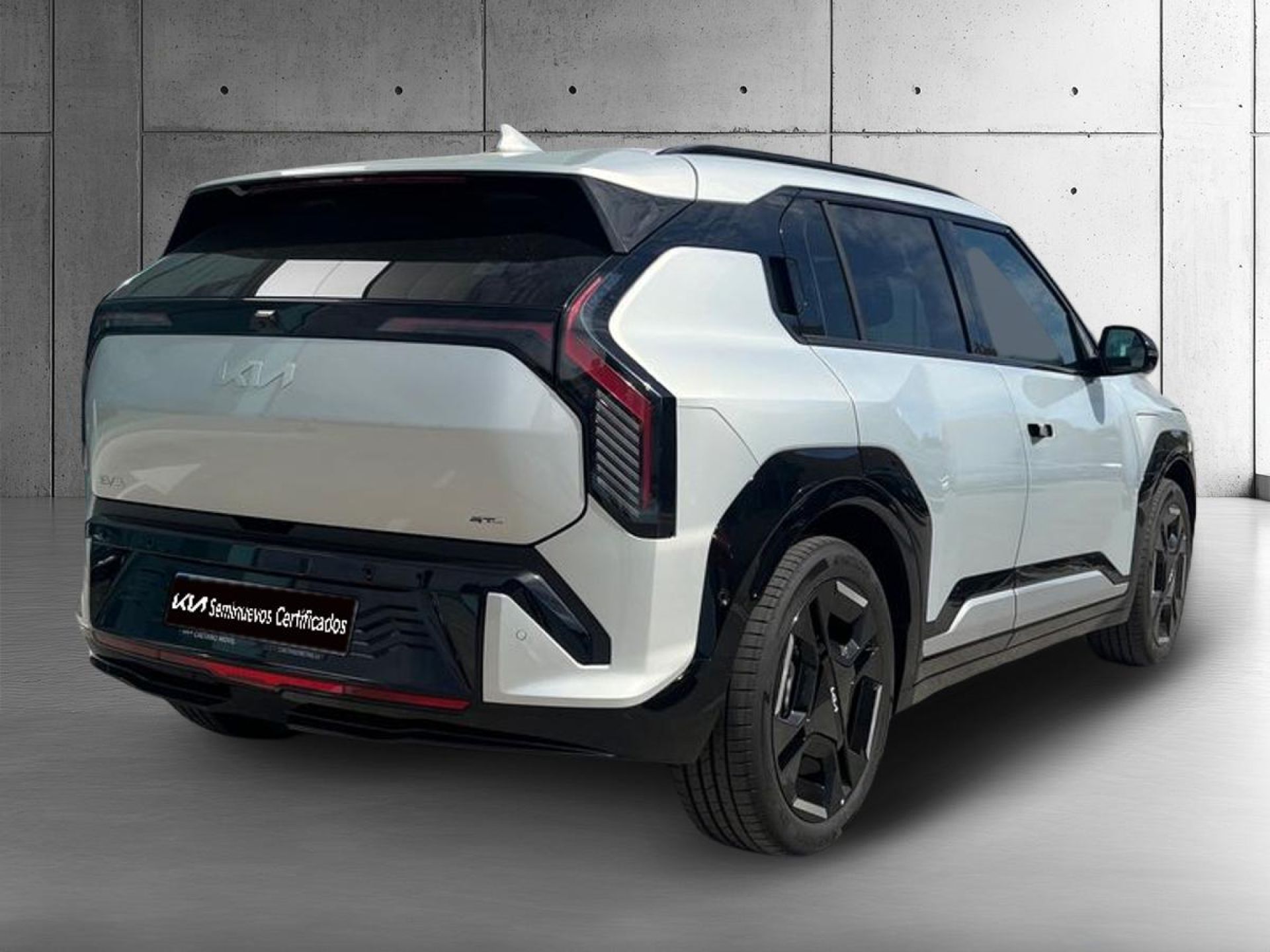Kia EV3 - 8