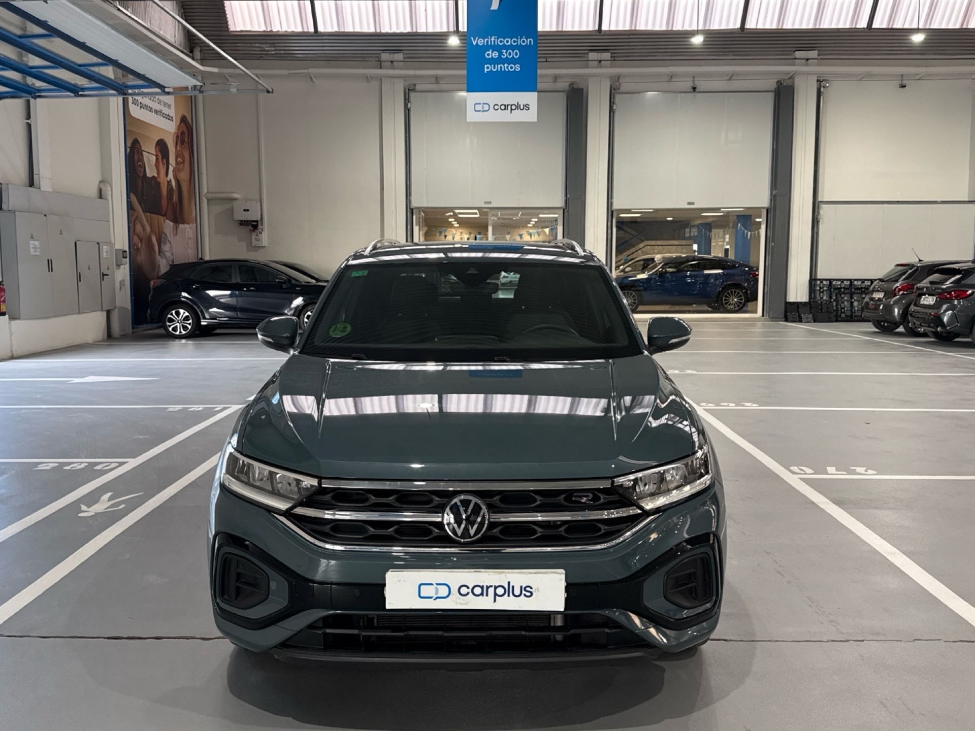 Volkswagen T-Roc - 3