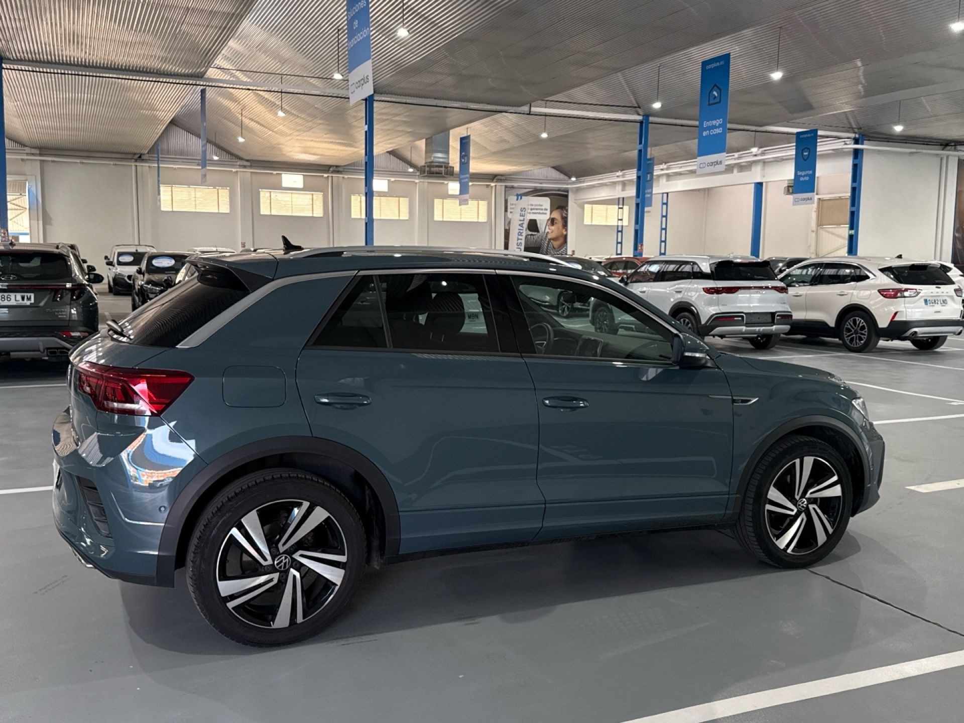 Volkswagen T-Roc - 8
