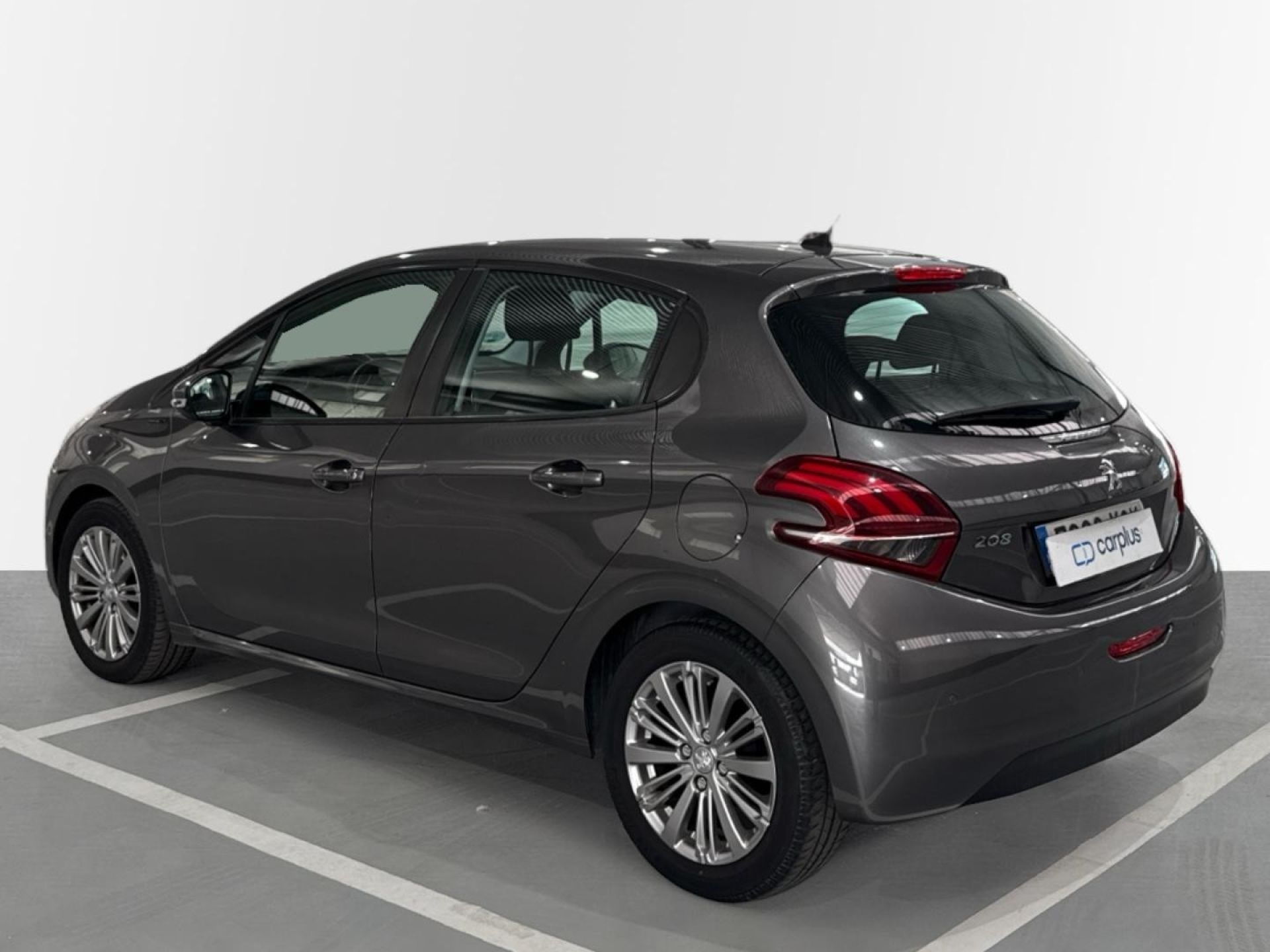 Peugeot 208 - 5