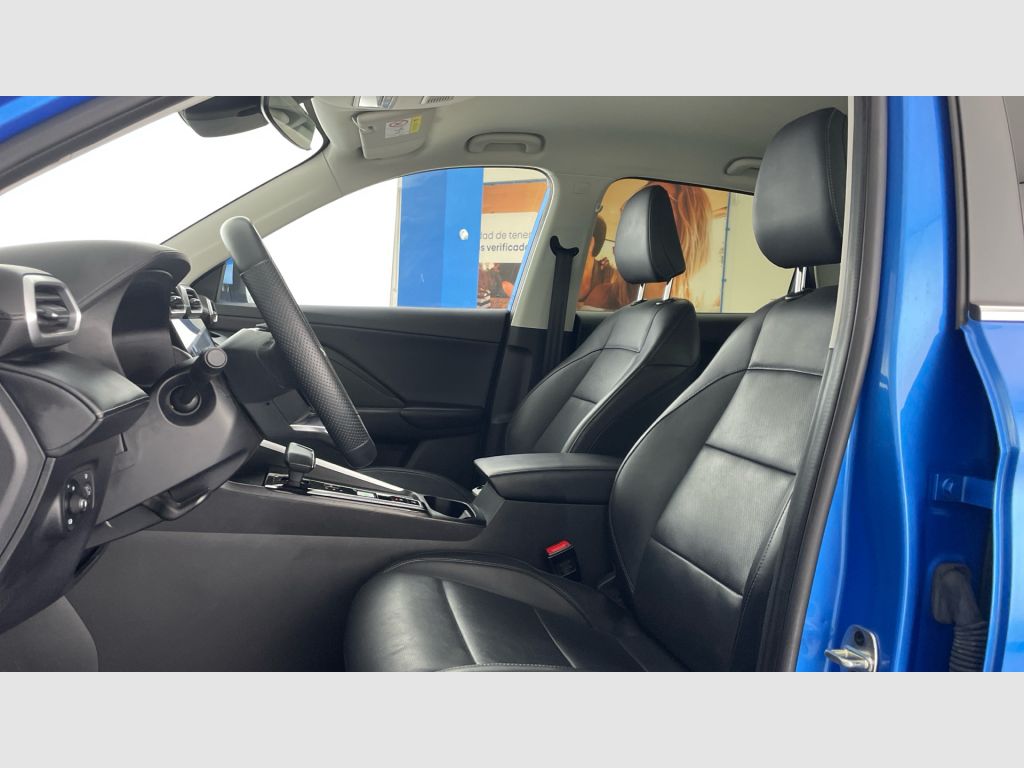 MG ZS Hybrid+ - 11