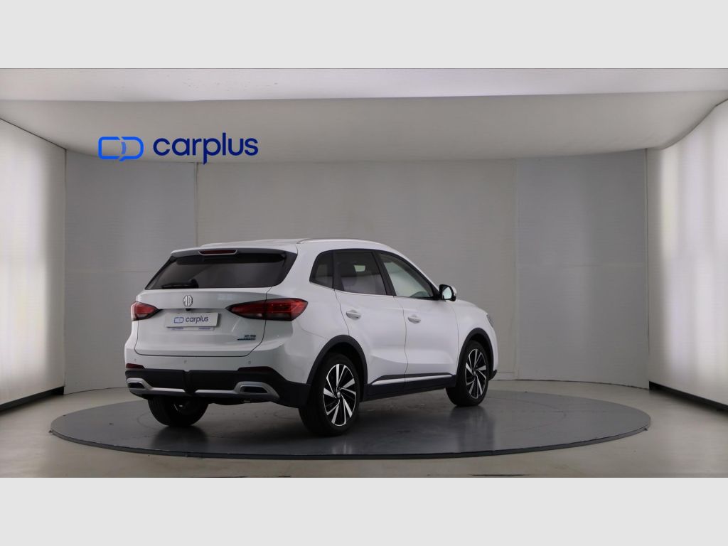MG ZS Hybrid+ - 5