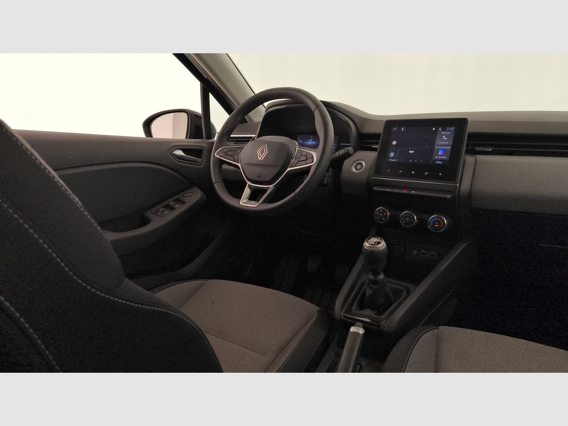 Renault Clio - 10