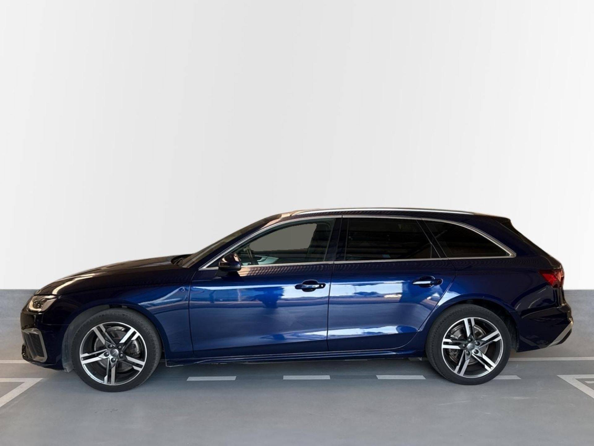 Audi A4 - 4