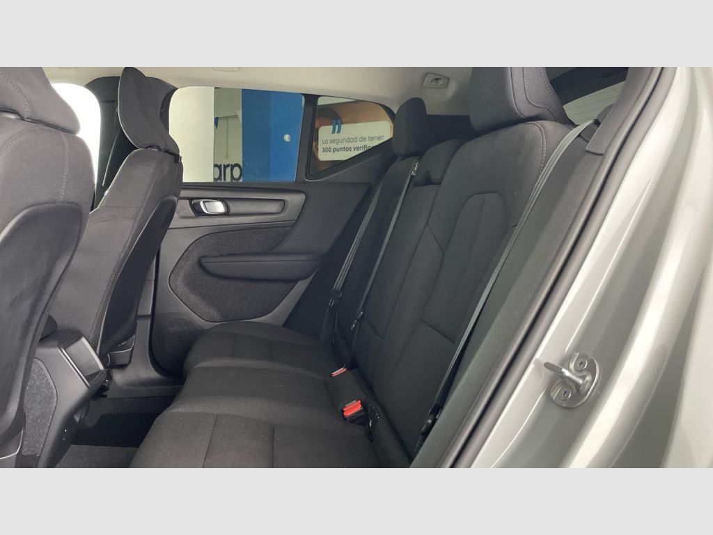 Volvo XC40 - 12