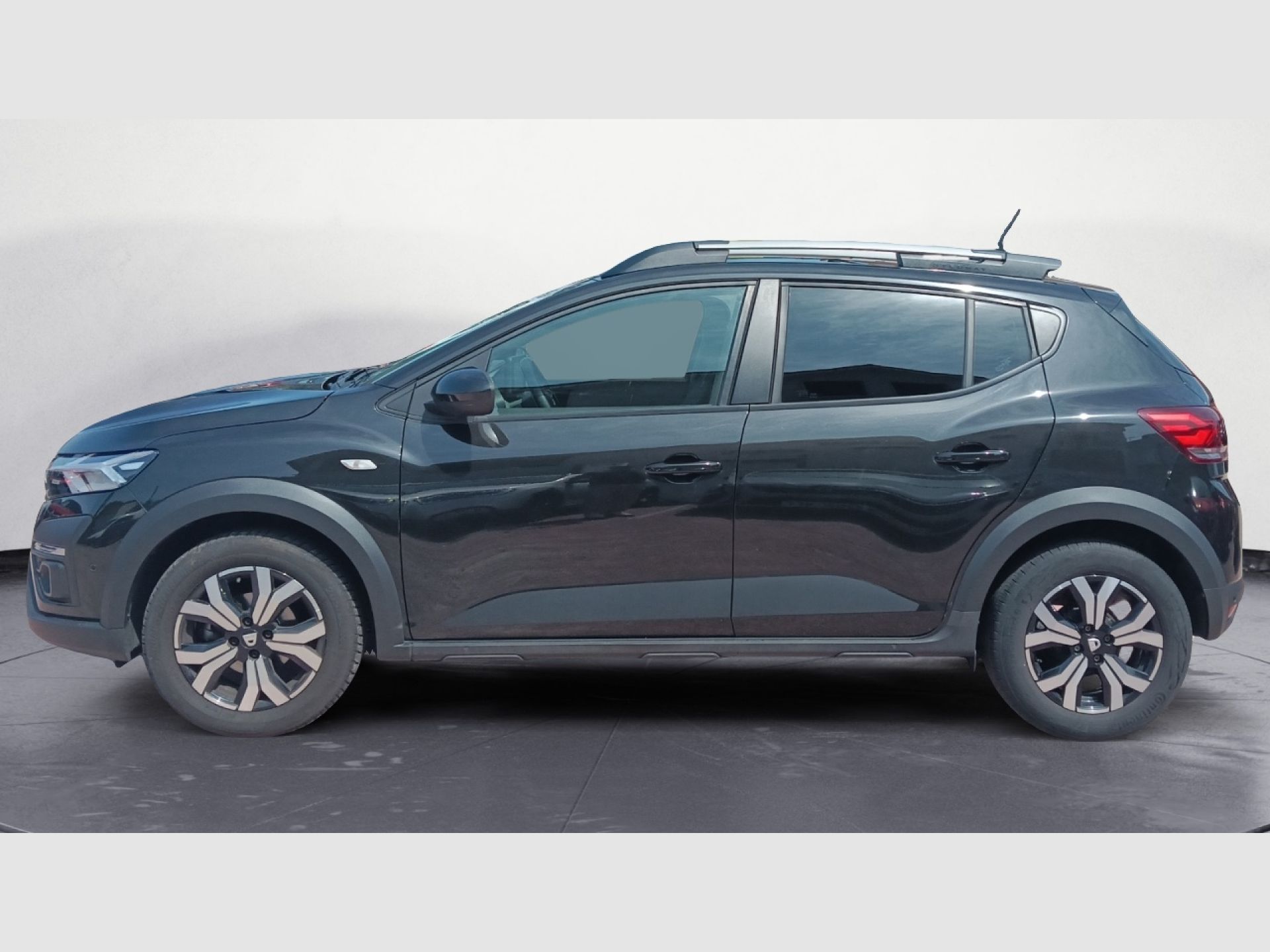 Dacia Sandero - 6