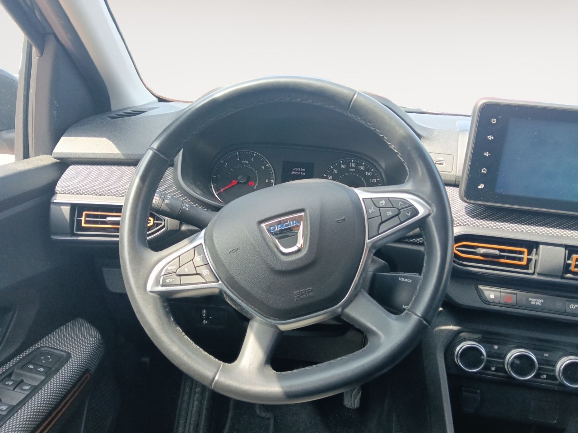 Dacia Sandero - 10
