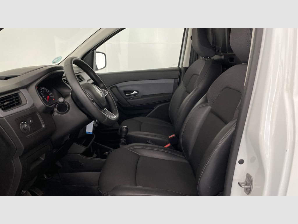 Renault Express - 12