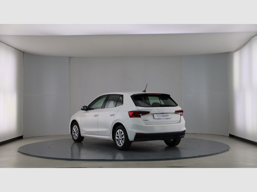 Škoda Fabia - 5