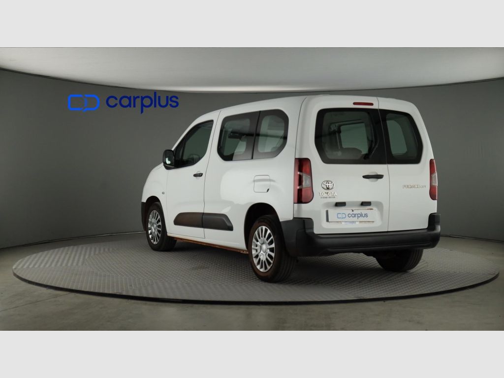 TOYOTA Proace City - 5