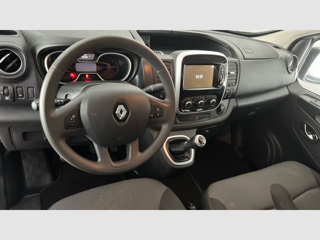 Renault Trafic - 11