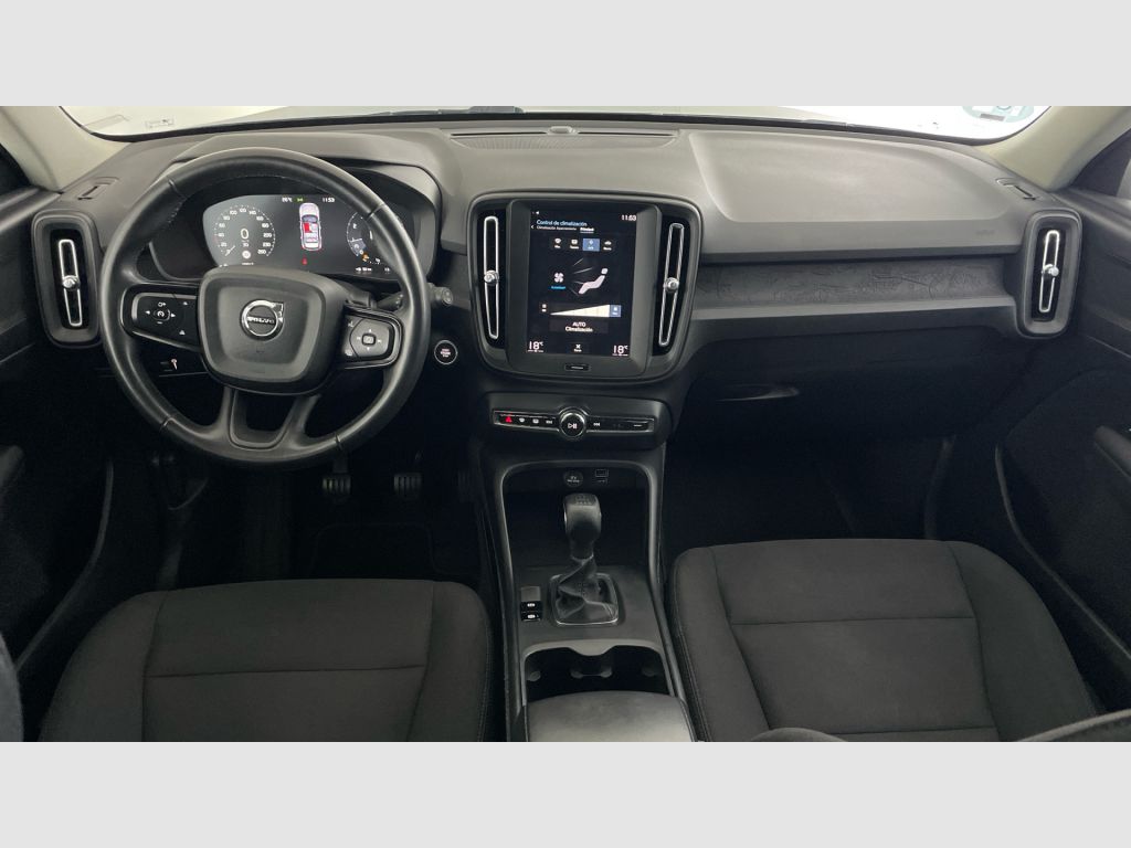Volvo XC40 - 11