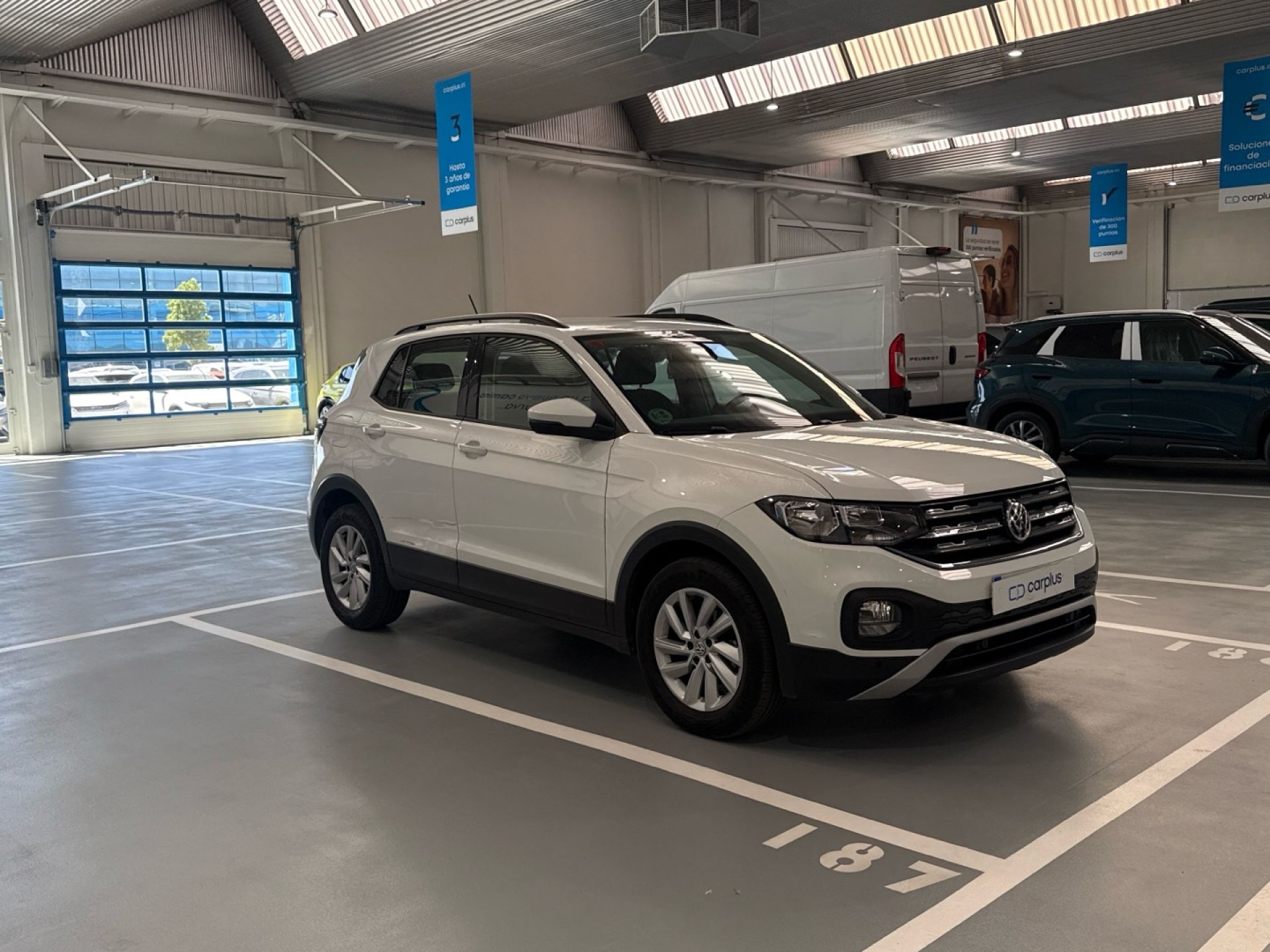 Volkswagen T-Cross - 2