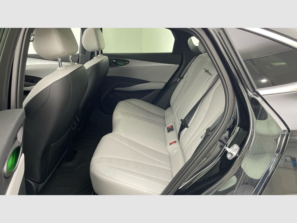 BYD Seal 6 DM-i - 12