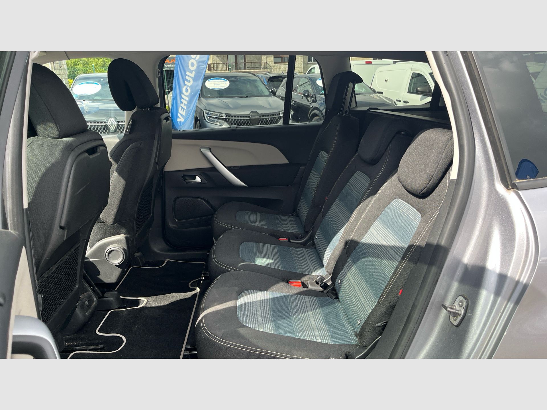 Citroën Grand C4 Spacetourer - 12